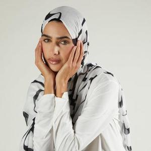 Hiyab Musulmán Personalizado Premium con Logotipo, Pañuelo para Mujer con Estampado, Personalizable, Duradero, Cómodo, Moderno y Elástico - Product Image 2