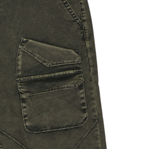 Jean utilitaire rétro taille mi-haute coupe oversize avec multiples poches cargo à rabat, en denim délavé vert olive, pour tenues de travail à jambe large - Product Image 5