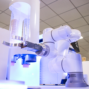 เครื่องชงกาแฟอัตโนมัติระดับไฮเอนด์ หุ่นยนต์บาริสต้า 6 แกน สำหรับการชงกาแฟอัตโนมัติ - Product Image 6