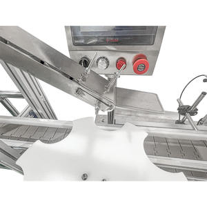 Máquina Tapadora Automática con Alimentador de Vibración Vertical para Botellas de Plástico y Vidrio, 380V, Controlada por PLC, Alta Productividad - Product Image 4