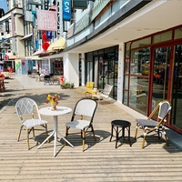 Meubles de patio en osier rotin français chaise et table de bistro restaurant café hôtel jardin tissé salle à manger en plein air ensemble de café parisien