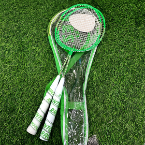 Ensemble de raquettes de badminton légères vertes avec cadre en acier, poignée en PU et sac de transport pour l'entraînement amateur et junior - Product Image 1