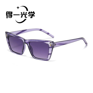 De Yi Optics <b>Square</b> <b>Frame</b> Leopard Print <b>Sunglasses</b> UV400 Women Fashion Sun Protection - Product Image 4