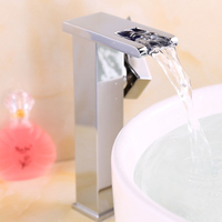 Robinet de lavabo de salle de bain en laiton chromé avec cascade LED, montage sur comptoir, monocommande, durable, garantie 5 ans