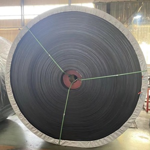 Bande transporteuse en caoutchouc ignifuge YUPHENG EP200 4 plis 5 plis 4+<span class=keywords><strong>2</strong></span> 13 mm 14 mm d'épaisseur pour le transport de matériaux en vrac dans les centrales électriques - Product Image 1