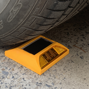 Маркер пластиковый светоотражающий предупреждающий, оптовая цена, в Индии, «кошачий глаз», 360 светодиодный пластиковый дорожный стержень на солнечной батарее - Product Image 2