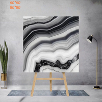 Carreaux de marbre de Carrare décoratifs pour maison moderne revêtement de sol mural intérieur en or noir avec céramique à motifs dorés pour villas
