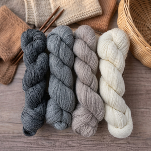 Hilos de peso ligero suave Alpaca Merino Tweed de color tejido a mano para suéter ropa de invierno hilo de tejer Uso de invierno - Product Image 2