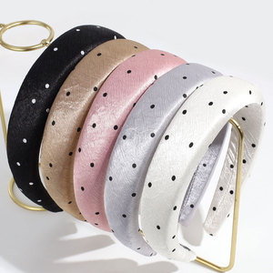Bande de cheveux en éponge à large bord à la mode, bandeau <span class=keywords><strong>rond</strong></span> en satin haut de gamme exquis pour sortir et presser les accessoires de cheveux - Product Image 4