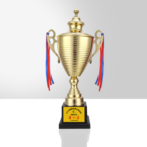 Coupe <span class=keywords><strong>de</strong></span> trophée en métal plaqué or <span class=keywords><strong>De</strong></span> <span class=keywords><strong>Mo</strong></span> TM-A en gros, personnalisable avec gravure, pour récompense <span class=keywords><strong>de</strong></span> champion, événements scolaires, clubs sportifs, événements sportifs d'entreprise, vainqueurs - Product Image 6