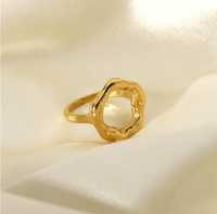 Minos vente en gros, bijoux personnalisés pour femmes, plaqué or 18 carats, en acier inoxydable, étanche, cercle irrégulier, anneau de doigt