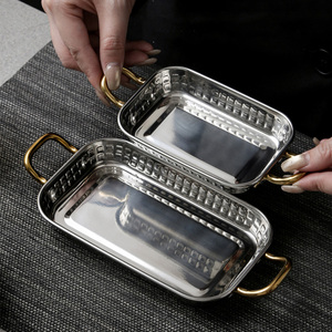 Plateau carré en acier inoxydable imprimé marteau à double oreille pour le <span class=keywords><strong>steak</strong></span> occidental, le poulet frit coréen et le dessert-Plats durables - Product Image 6