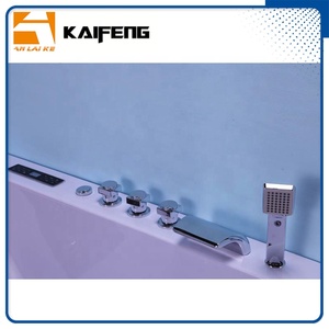 Intérieur Salle de bain blanche <span class=keywords><strong>Sexe</strong></span> Couple <span class=keywords><strong>Baignoire</strong></span> d'hydromassage KF-625 Moderne Cascade Contrôlée par ordinateur <span class=keywords><strong>Baignoire</strong></span> à remous avec douche - Product Image 3