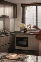 Kabinet kustom mewah kayu nada hangat, pembuat kopi bawaan, Penyimpanan kabinet Set penuh, gaya terbuka, untuk rumah besar