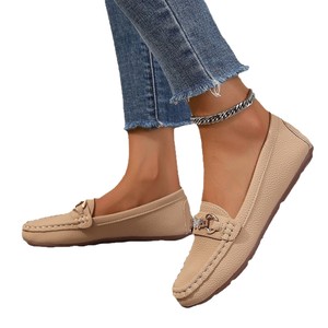 Large Size Casual Loafers Women's 2026 Spring New Soft-soled Metal Foreign Trade Single-layer Shoes Flat Loafers - Product Image 5