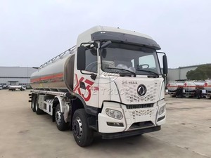 Fabricante Chino de Camiones Cisterna Especializados de 25m³-35m³ para el Transporte de Combustible - Product Image 4