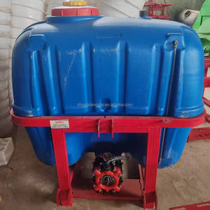 Oferta Especial: Pulverizador Agrícola de Brazo de Arrastre de 400L con Estructura Sencilla para ATV, Montado en Tractor con Enganche de 3 Puntos - Product Image 3