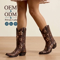 Bottes de cow-boy et de cowgirl occidentales marron faites à la main avec logo personnalisé CHENO pour femmes, idéales pour les festivals - Fabricant