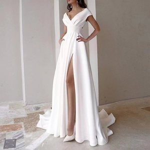 Vestido de Noche Largo Elegante Sin Tirantes con Volantes, Cintura Natural, Color Sólido y Diseño Irregular con Abertura - Product Image 1