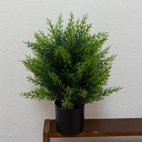 Arbre topiaire artificiel réaliste en cèdre, plante en pot de cyprès artificiel pour la décoration intérieure de la maison et du bureau, verdure artificielle de Noël