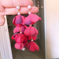 Pendiente largo de verano con borlas de flores para mujer, moda grande, multicapa, fiesta de vacaciones, boda, pendiente largo de flores de tela para mujer