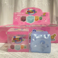 Nouveau jouet anti-stress en forme de cube de glace en huile de coco, boule à presser amusante à rebond lent, boîte de présentation