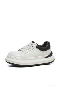Zapatillas deportivas casuales para mujer, estilo coreano, con aumento de altura, tendencia de moda 2026, modelo New Star. - Product Image 3
