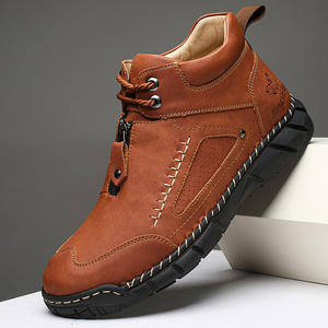 Botas casuales para hombre, hechas a mano con costuras, estilo Martin, con suela gruesa, cremallera y cordones, botas de moda. - Product Image 1