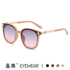 Lunettes de soleil Yingtai pour femmes, décor en perles noires, protection UV400, monture légère en plastique et métal, pare-soleil de classe 2 - Product Image 2