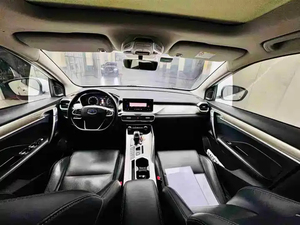 Voitures d'occasion pas chères 2019 Geely Coolray 260T DCT Knight FWD 1.5T SUV Voiture d'occasion Volant à gauche Vente en gros Exportation de voitures d'occasion Geely - Product Image 6