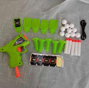 Bersaglio Compatibile per Giochi di Tiro al Buio, Gioco di Tiro con Palline Galleggianti per Bambini con Pistola Giocattolo e 10 Palline Galleggianti - Product Image 4