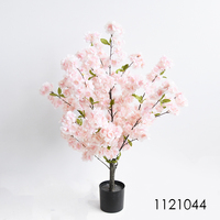 Künstlicher Kirschblütenbaum im Topf, gefälschter rosa Sakura-Baum für Hochzeits-, Heim- und Eventdekoration.