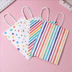 Sacs en papier recyclé directement de l'usine avec poignée, impression offset personnalisée pour la promotion en supermarché, emballage de cadeaux et d'aliments - Product Image 4