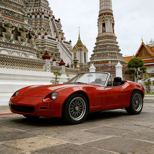 Go Kart Eléctrico Modelo Jaguar de MCG Wholesale con Chasis Resistente para Adultos - Product Image 1