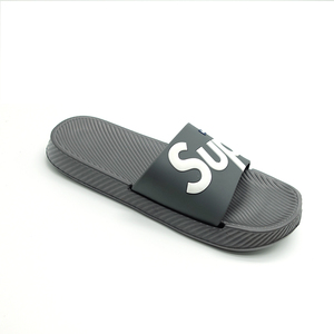 Zapatillas de interior y exterior a precio competitivo para hombre, sandalias ligeras transpirables para playa y verano, sandalias negras para piscina - Product Image 3