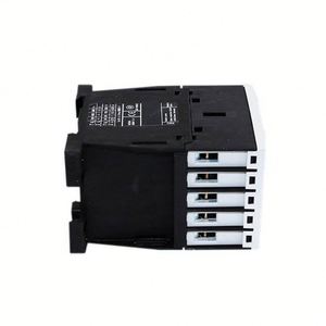 AC contactor <span class=keywords><strong>DILM32</strong></span>-<span class=keywords><strong>01</strong></span>(24V 50HZ) - Product Image 5