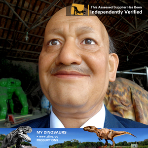 Statue en cire humaine réaliste My Dino faite sur mesure à vendre - Product Image 4