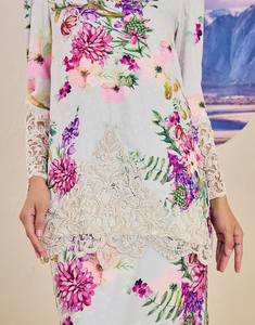 Sipo Eid 2023แฟชั่นที่สง่างามเสื้อผ้ามุสลิมผ้าไหมลายดอกไม้พิมพ์ลายดอกไม้เสื้อผ้าอิสลาม Baju kurung comel - Product Image 6