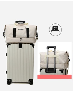 Logo personnalisé le plus vendu <span class=keywords><strong>sac</strong></span> <span class=keywords><strong>de</strong></span> voyage Oxford pour femmes <span class=keywords><strong>sac</strong></span> <span class=keywords><strong>de</strong></span> voyage pour hommes <span class=keywords><strong>sac</strong></span> <span class=keywords><strong>de</strong></span> courrier <span class=keywords><strong>de</strong></span> voyage couverture oblique <span class=keywords><strong>sac</strong></span> <span class=keywords><strong>de</strong></span> <span class=keywords><strong>sport</strong></span> corporel - Product Image 4