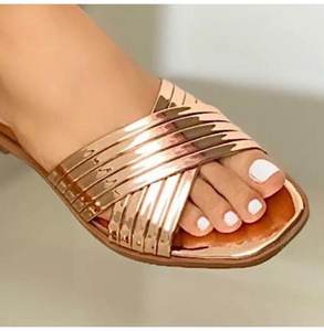 Pantoufles <span class=keywords><strong>d</strong></span>'extérieur et <span class=keywords><strong>d</strong></span>'intérieur pour femmes de grande taille Sandales <span class=keywords><strong>d</strong></span>'été Nouvelles chaussures plates pour femmes Pantoufles de plage - Product Image 6