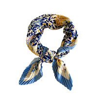 Écharpe longue plissée en satin effet soie, imprimé floral numérique bleu et jaune, foulard d'été tendance pour femme, vente en gros