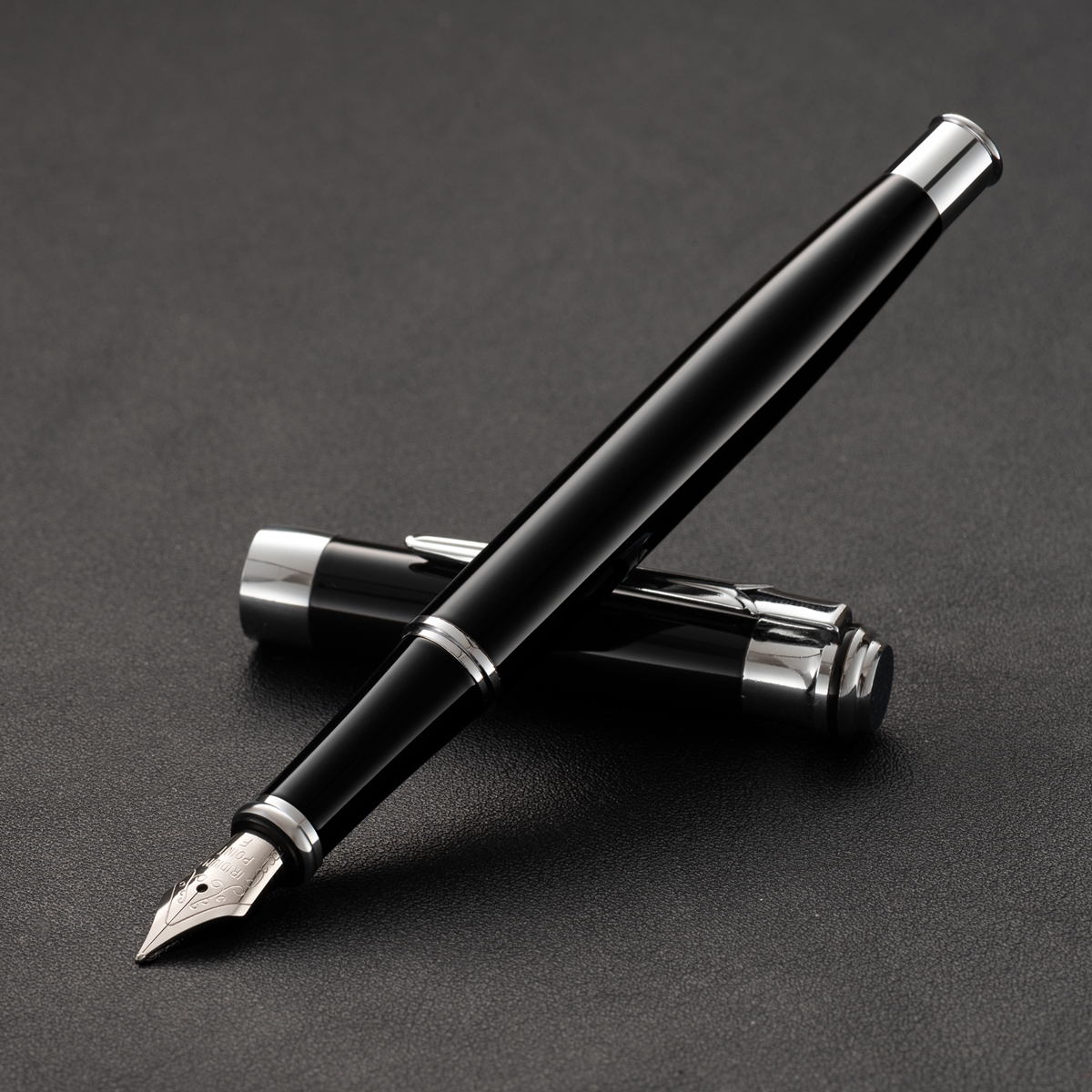 Black and silver clip