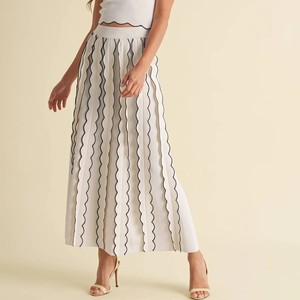 Falda Midi Plisada a Rayas Blancas para Mujer, Cintura Natural, Diseño Minimalista en Línea A, Tejido Transpirable - Product Image 3