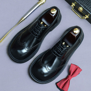 Chaussures en cuir formelles pour hommes, style rétro britannique, brocart gaufré coloré, pour costumes. Chaussures de marié - Product Image 3