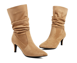 Bota Feminina Estilo Ocidental em Camurça com Sola Antiderrapante e Salto Fino - Product Image 3