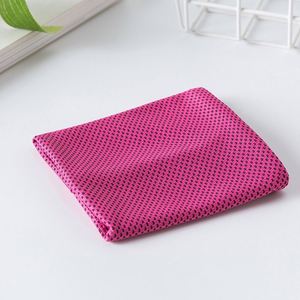 Microfiber Quick-Dry Plain Dyed Solid Color Sports Towel (Rectangle/Square Shape) for Outdoor Use - Product Image 6