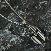 Nouvel arrivage de collier pendentif casque de guerrier Hip Hop hommes femmes collier de couple pendentif pour amoureux rappeur bijoux en acier inoxydable