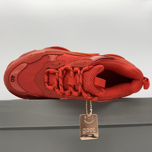 2026 Chaussures de sport triples en cuir de luxe de créateur de premier plan, originales, célèbres et tendance, pour la marche décontractée - Product Image 3