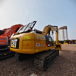 Excavadora Hidráulica Usada en Venta, Modelo 320, con Excelente Precio - Product Image 2