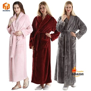 Peignoir Personnalisé Extra Long en <span class=keywords><strong>Polaire</strong></span> Corail Doux et Chaud en Microfibre Thermique pour <span class=keywords><strong>Femme</strong></span>, Idéal Hiver et Hôtellerie - Product Image 1
